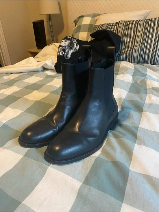 Dries Van Noten Black Leather Chukka Boots