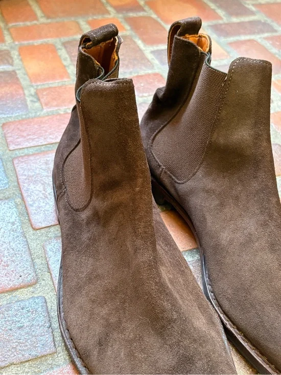Allen Edmonds Dark Brown Suede Chukka Boots