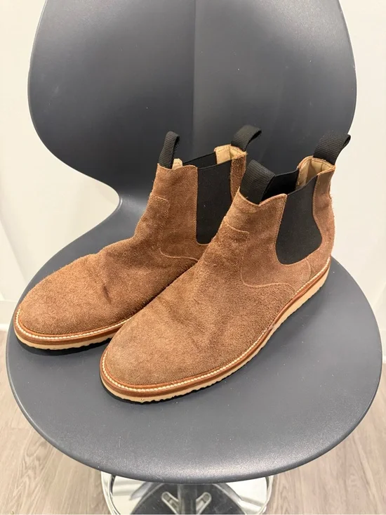 Men's Suede Chukka Boots in Brown with Elastic Gussets by Rhodes
