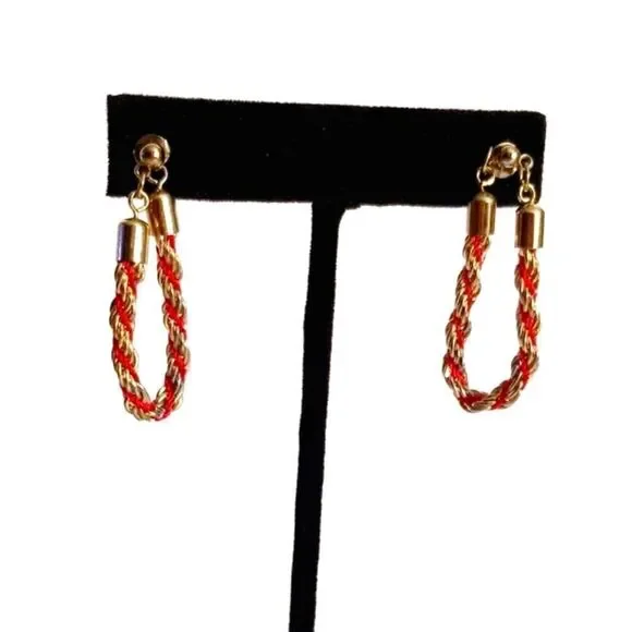 5/$25 Vintage Gold red braided rope chain hoop earrings