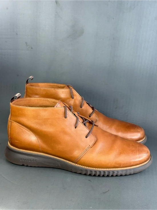 Cole Haan Men's 2.Zerogrand Chukka Boot British Tan leather mens size 13