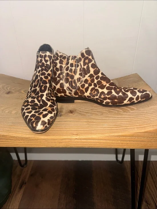 Women’s Rebecca Minkoff Leopard Print Chelsea Boots Size 6.5