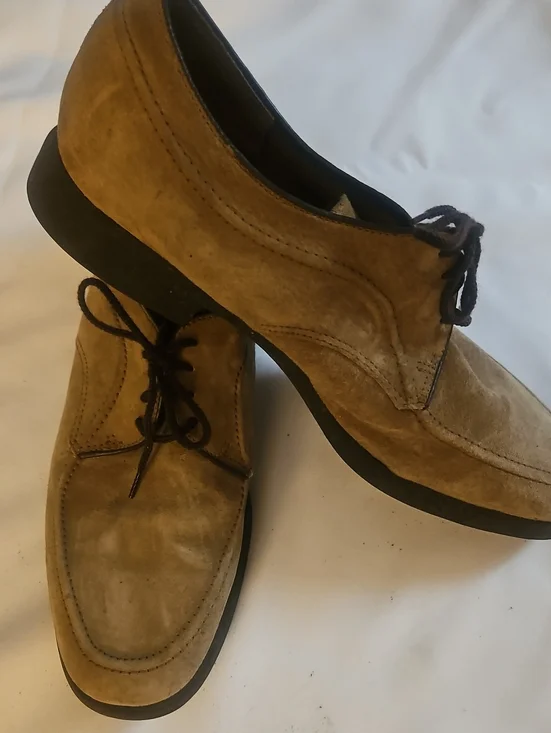 Vintage Hushpuppies Tan Suede Men's Lace-Up Dress Shoes