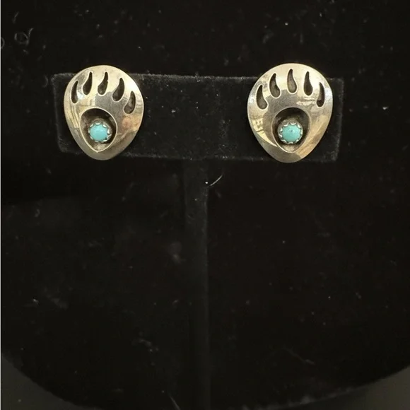 Native American bear paw sterling silver‎ with turquoise earrings