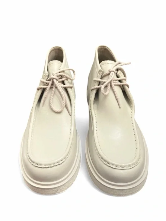 Vince Ecru Leather Moc Derby Lace-up Chukka Boots Size US Men’s 9.5/ EU 43 (NWT)