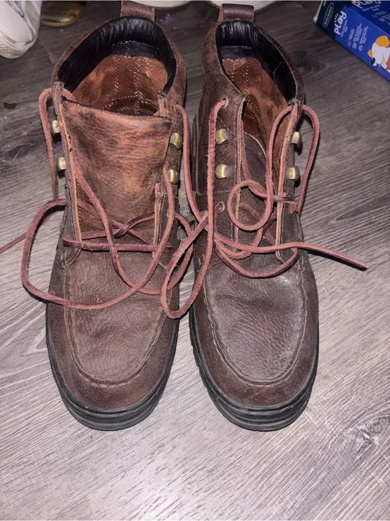 Justin Boots Brown Leather Chukka Lace-Up Boots