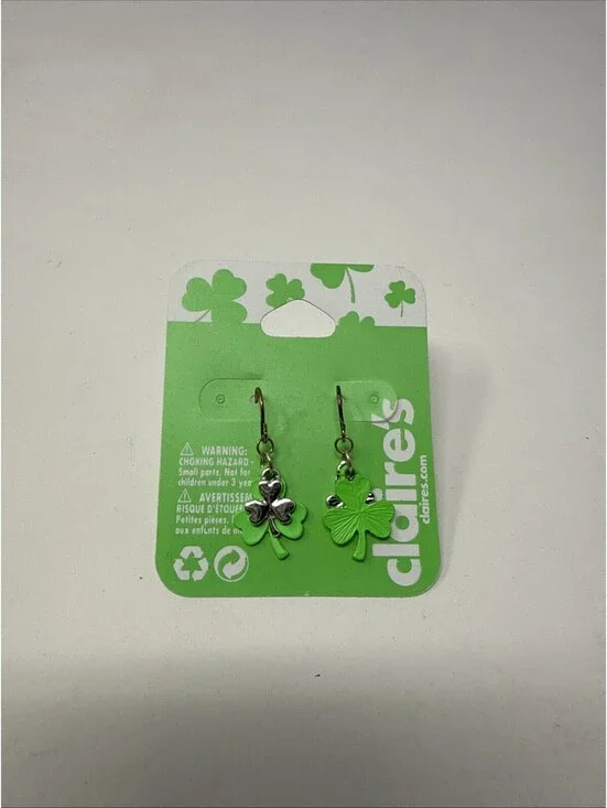 Silver And Green St Patrick’s Day Claire’s Earrings