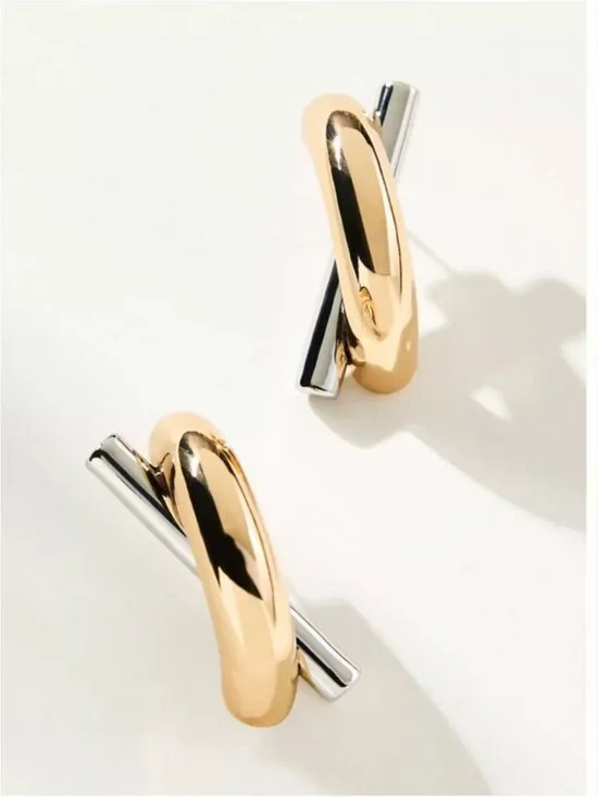 New! Gold Tone Tone Cross Post Earrings (4010) NWOT