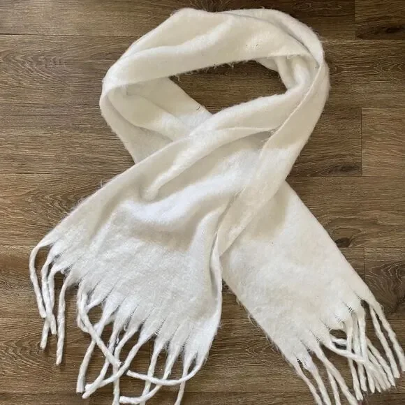 Unbranded Women's White Scarf-wraps