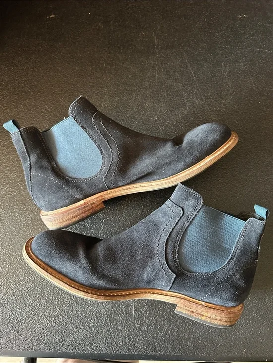 The Rail Navy Suede Chelsea Boots Men’s 8