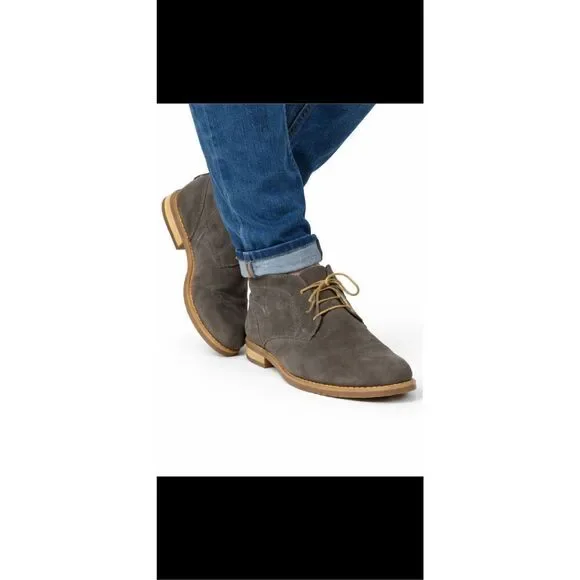 Calvin Klein Wilson grey suede Chukka boot shoe size 12