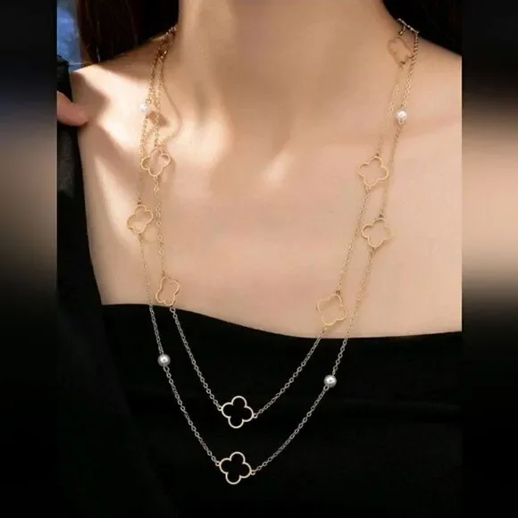Chic Clover Quatrefoil & Faux Pearl Long Necklace
