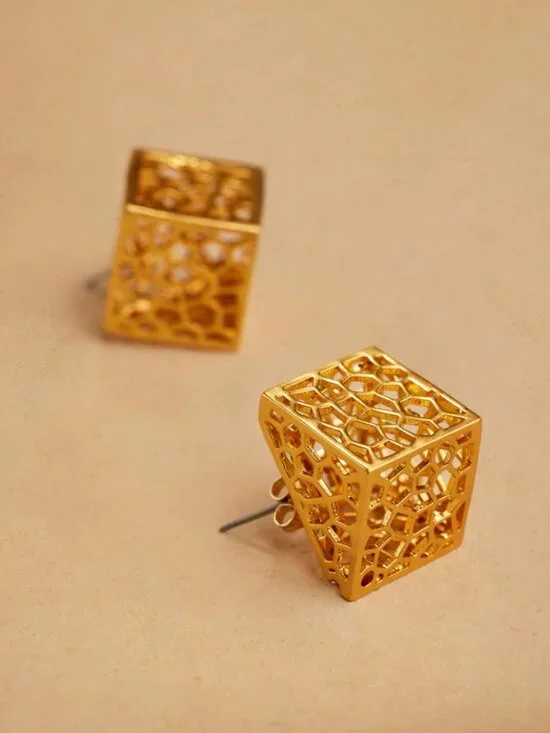 KHOI UBAH caged studs