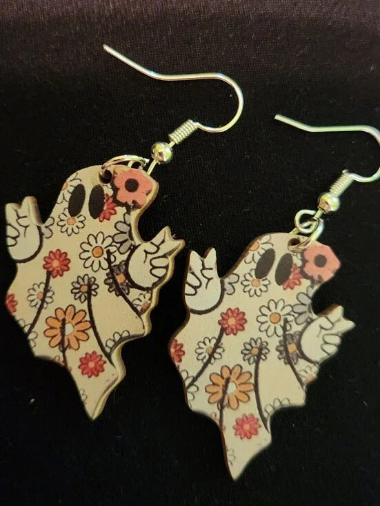 🎉 Flower Power Ghost Wooden Earrings