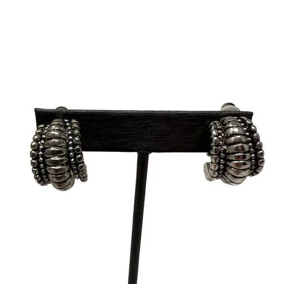 Vintage Clip On‎ Earrings Silver Tone Metal Black Accent Hoops