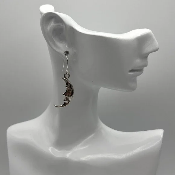 Vtg 925 Sterling Silver Crescent Moon Face Pierced Dangle Drop Earrings 1