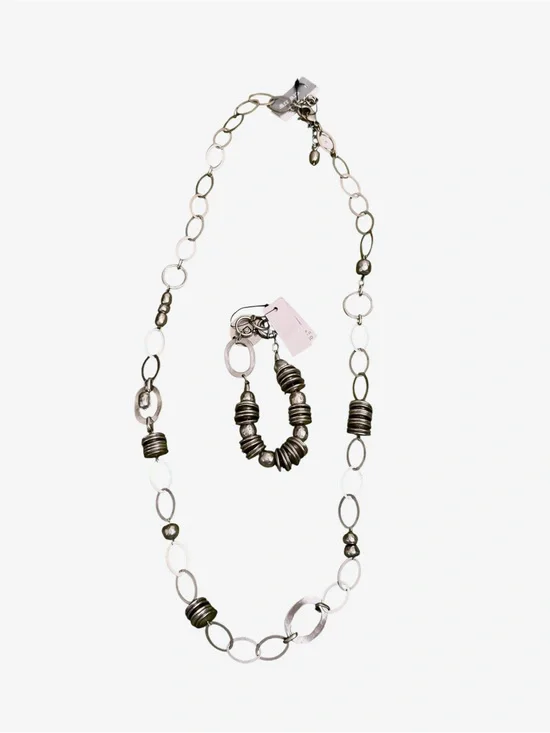 Chico’s Silver-Tone Beaded Disc Link Necklace and Bracelet Set NWT