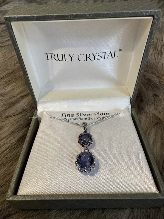 NWOT Truly Crystal Silver-Plated Purple Crystal Pendant Necklace