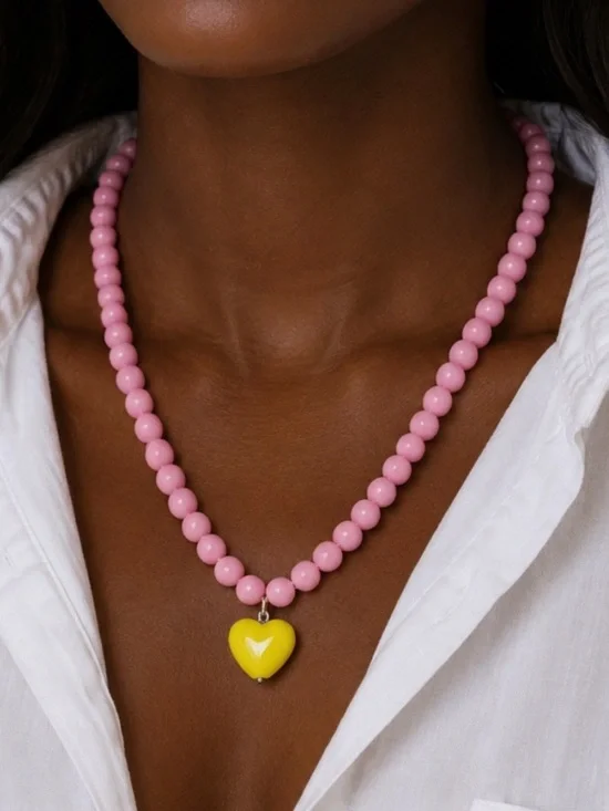 New! Preppy Y2K Colorful Pink Beaded Yellow Heart Dopamine Necklace NWOT 4016