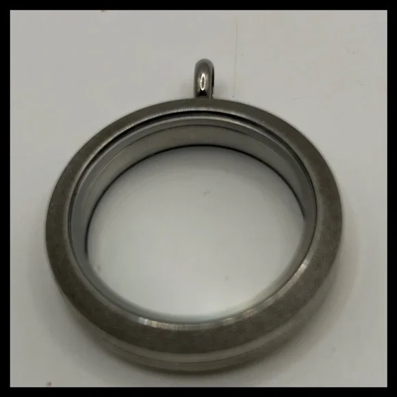 Origami Owl Floating Locket Pendant Womens Large Silver Stainless Steel Memory