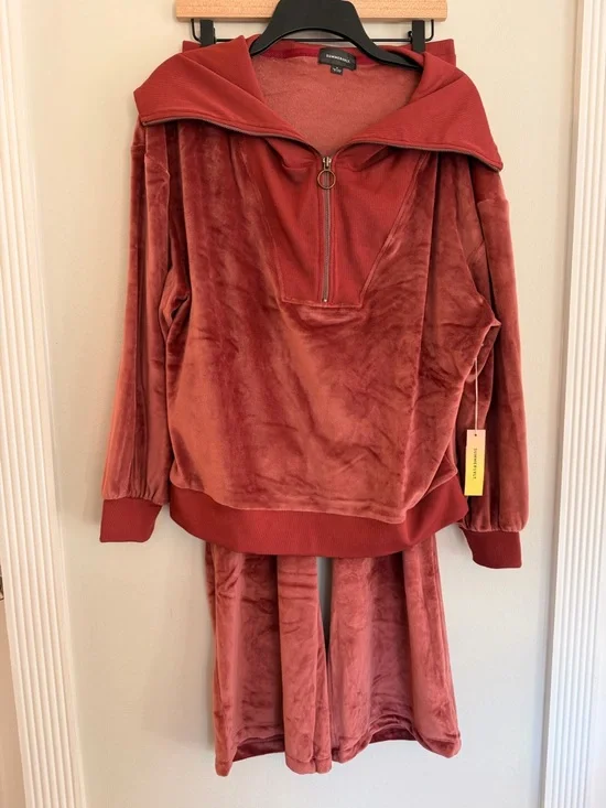 NWT SUMMERSALT Velour Lounge Set Rosewood Half Zip Pullover/Straight Leg Pants