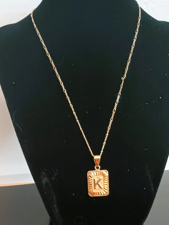 Bracha Initial K Card Necklace 17