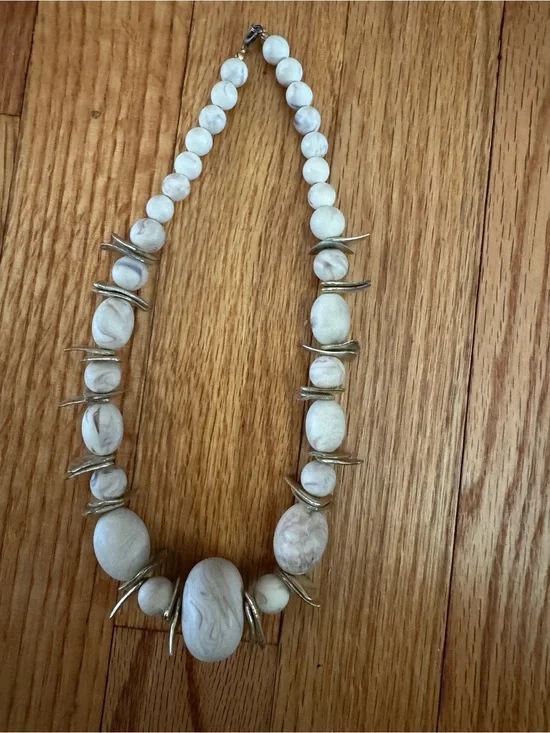 Vintage Statement Bead Necklace – Unbranded