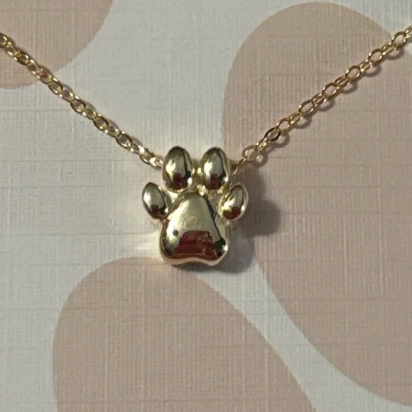 NIB Isabella M. gold tone Sterling Silver Paw Print Necklace - 16”