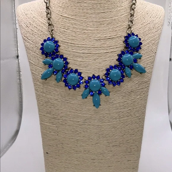 J Crew floral necklace blue rhinestones cabochon gold tone evening casual wear