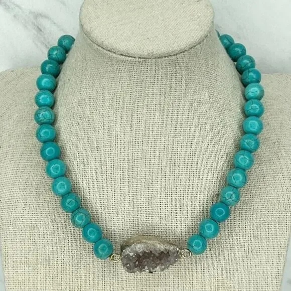 Faux Turquoise Bubble Beaded Druzy Stretch Necklace