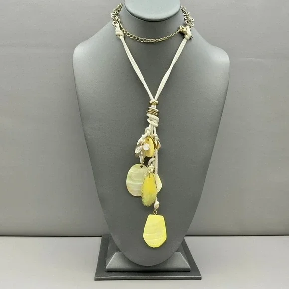 Necklace Womens Gold tone Shell Charm Mixed Media Cord Chain Jewelry 28 Inch