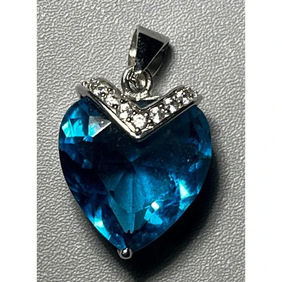 925 Sterling Silver Blue Topaz Heart Pendant Necklace Charm Clear Accents