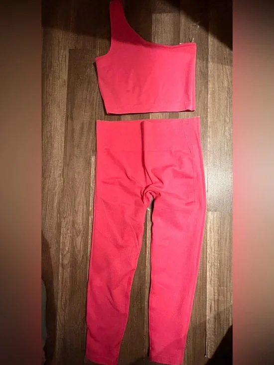 JoyLab Neon Pink Ribbed Active Set - Crop Top & Leggings