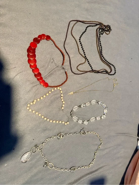 Mixed Women’s Necklace Set – Red, Black, Gold, Cream, Clear, Silver