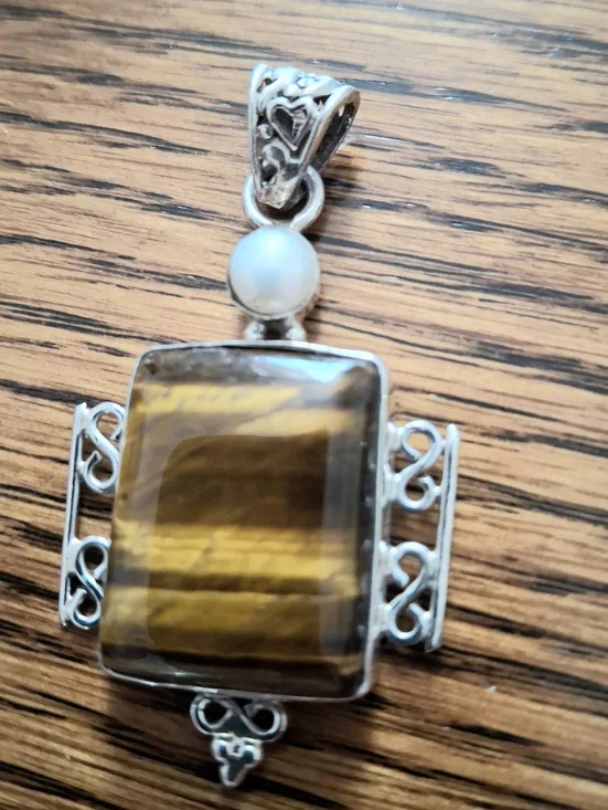 Pendant Tiger Eye Square And Pearl Accent Set In Sterling Silver