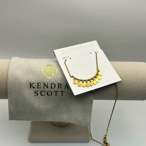 Kendra Scott Sydney Necklace Gold Plated Short Pendant 19
