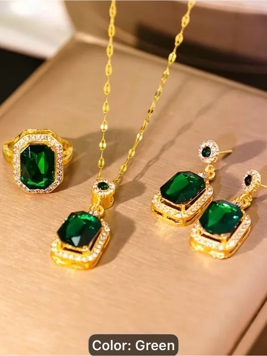 Emerald Green Gold-Plated Jewelry Set - Necklace, Ring & Earrings