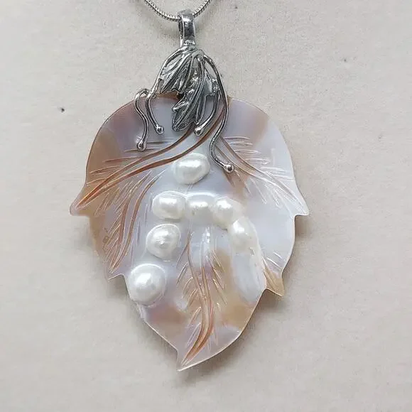 Blister Pearls Etched Mother of Pearl Pendant Silver Tone Decorative Bail Chain
