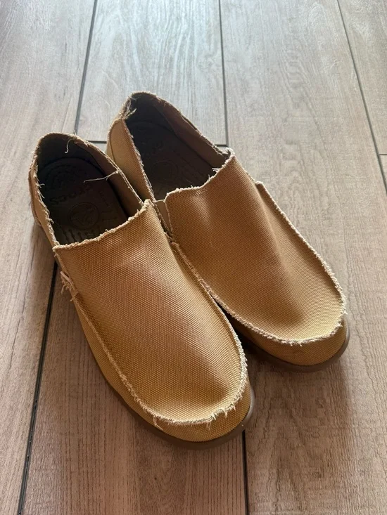 CROCS Men’s Santa Cruz Slip-On