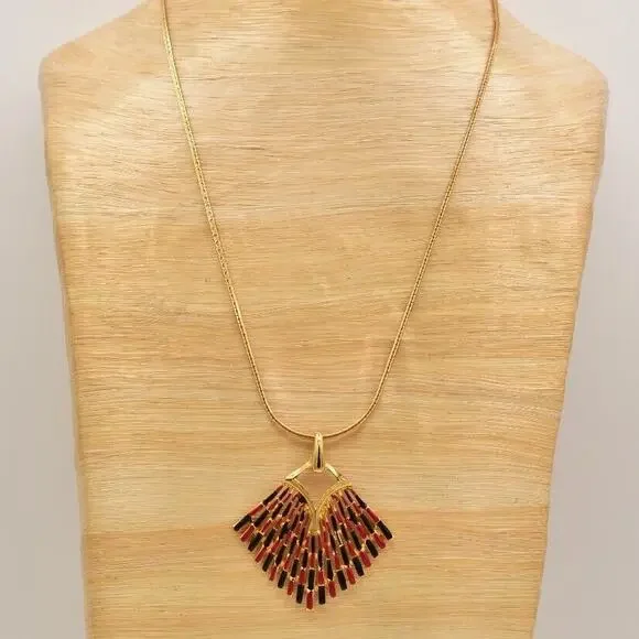 Vintage Pendant Necklace Red Black Enamel Gold Tone Chain Chunky 1980s BinBD