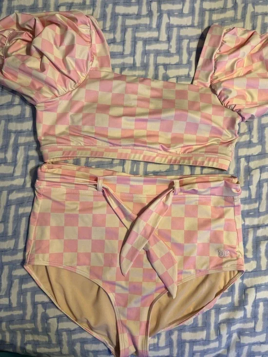 Albion Pink & White Checkered Puff Sleeve High-Waisted Bikini Set Size Large