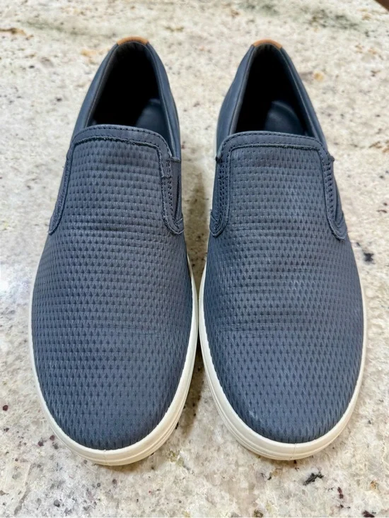 ECCO Men's Soft 7 Step In Slip On Sneakers