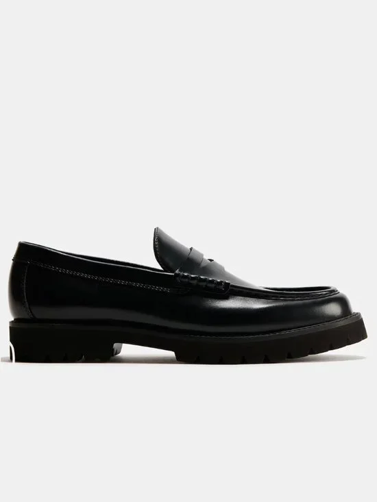 BRAND NEW H&M Black Loafers in Size 43