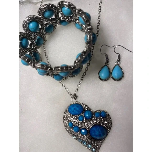 3 pc Southwestern  Bohemian Jewelry Set Women OS Turquoise Blue Good Heart