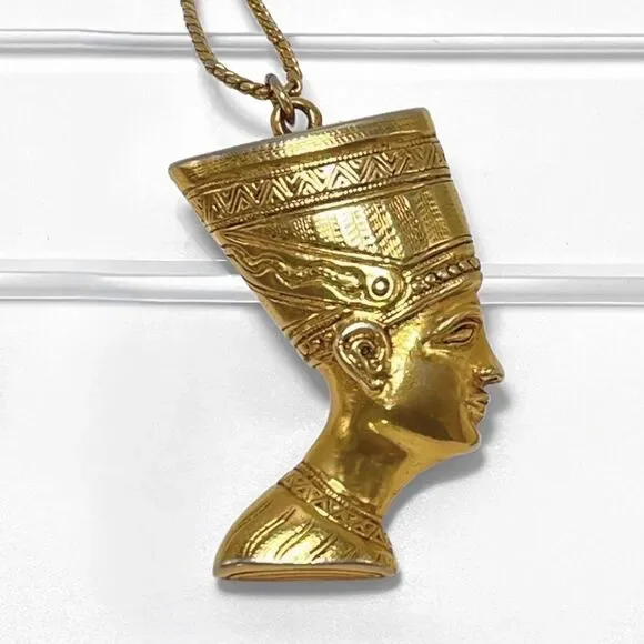 Vintage Egyptian Style Pendant Necklace Gold Tone Pharoah Nefertiti 1.5