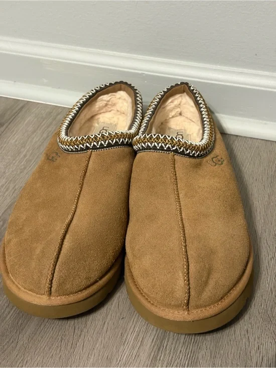 UGG Men's Tasman Chestnut Suede Slippers S/N 5950 - Size 15 EUR 49.5