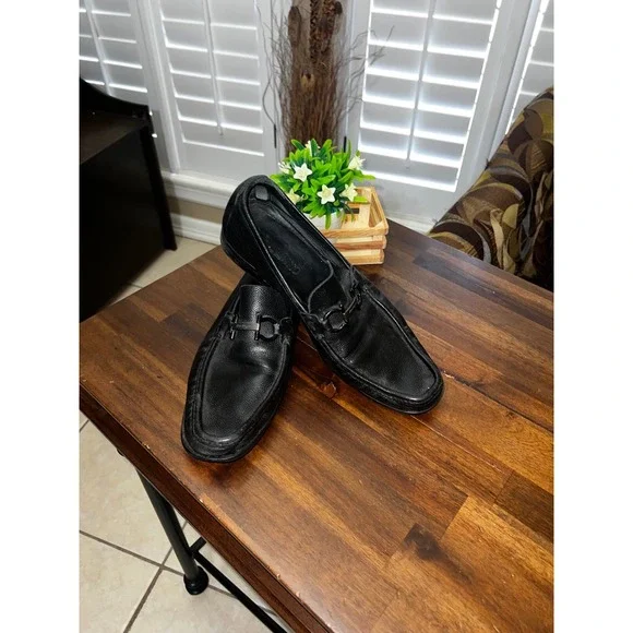 Men‎ Salvatore Ferragamo Black Leather Loafer Size 10.5