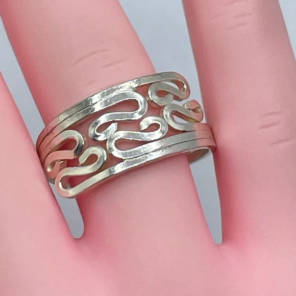 Vintage Taxco Mexico Silver Ring Scroll Openwork Band Boho Southwestern