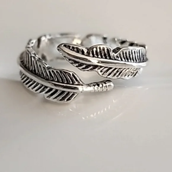 Adjustable Boho Feather Ring Mixed Alloys Fashion Jewelry