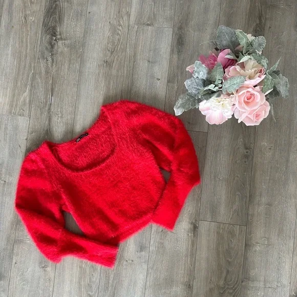 ZARA RED SWEATER | SZ‎ M